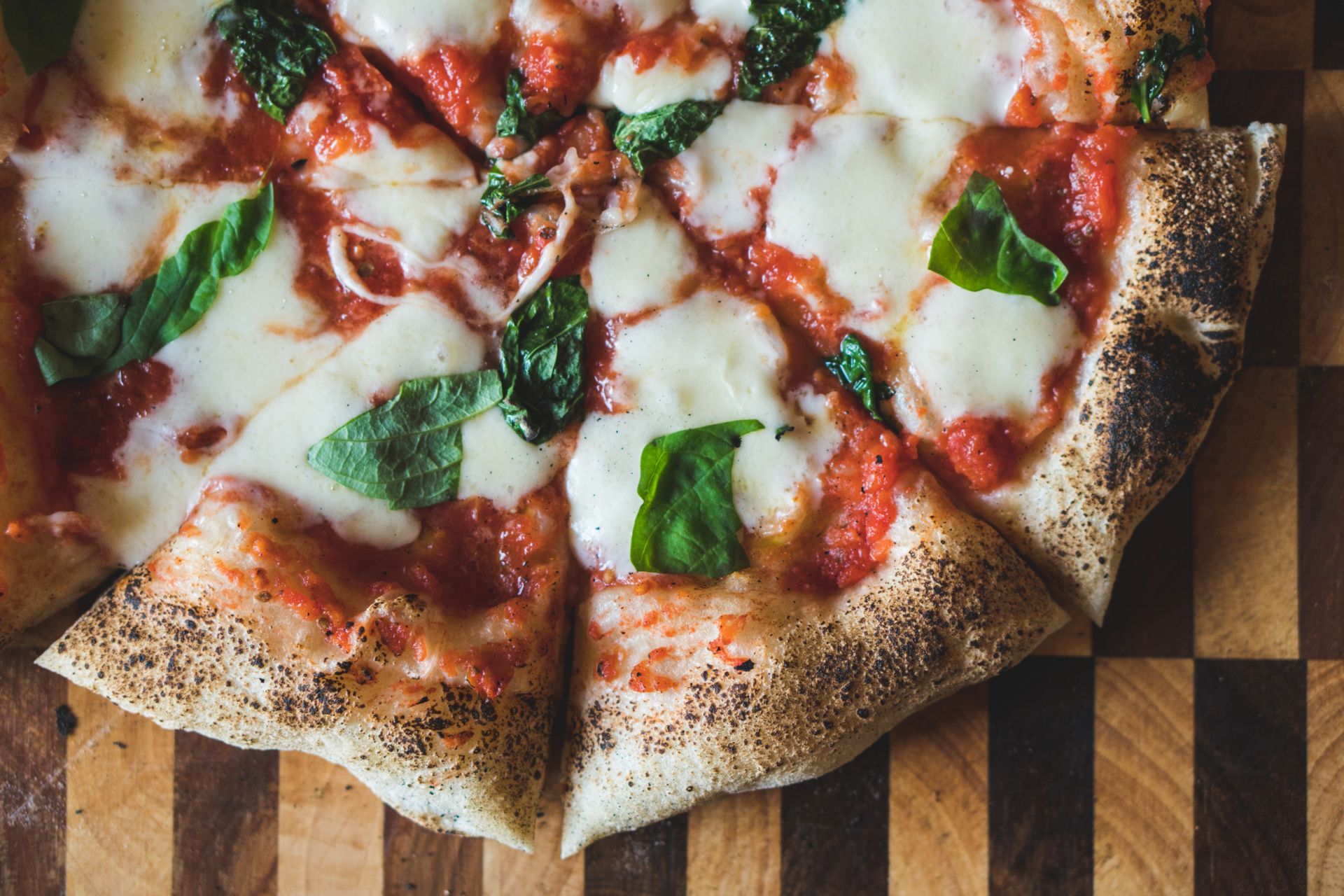 Fattori segreti della tipica pizza napoletana